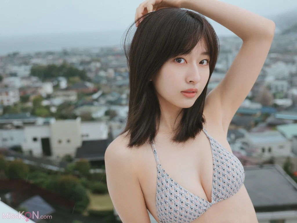 [JP] Rina Saito (斉藤里奈): FLASHデジタル写真集 Clear (68 photos)