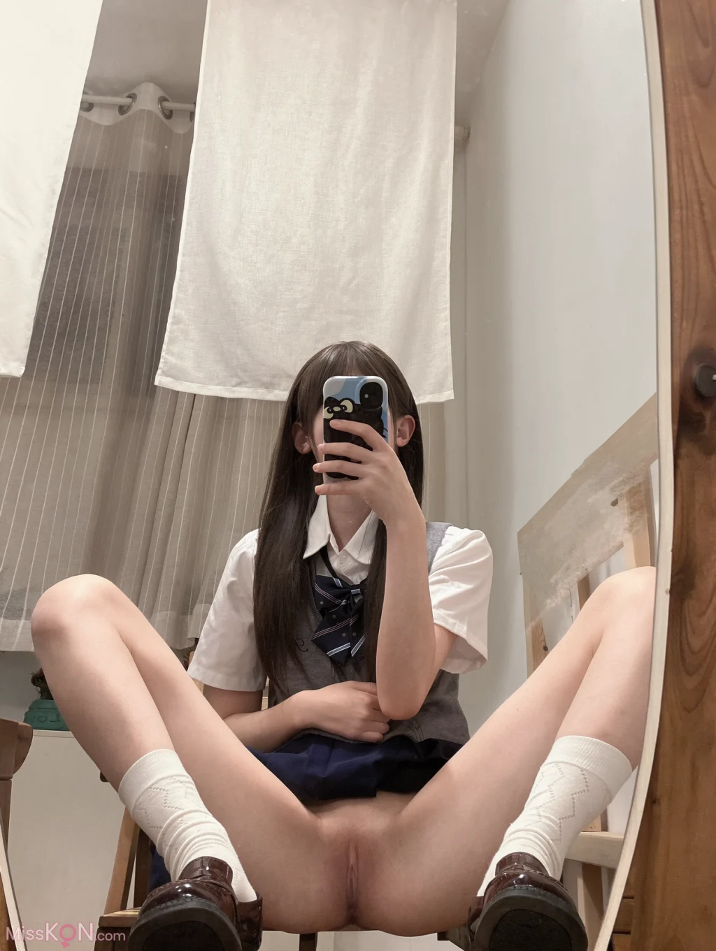[OtherXXX] Yeppy(ybyeppy): Cos黑丝女仆 (27 photos)