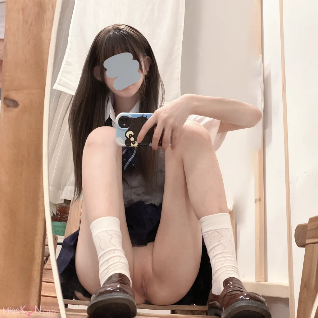 [OtherXXX] Yeppy(ybyeppy): Cos黑丝女仆 (27 photos)