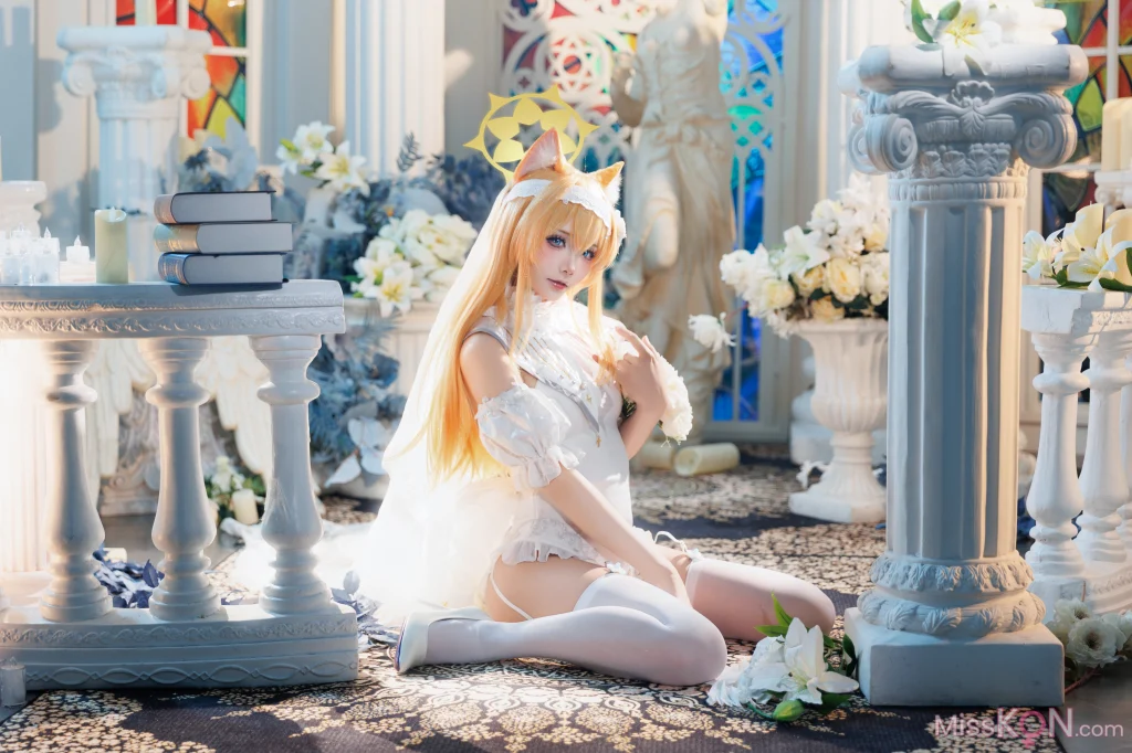 Coser@艾西aiwest: 蔚蓝档案 伊落玛丽花嫁 (31 photos)