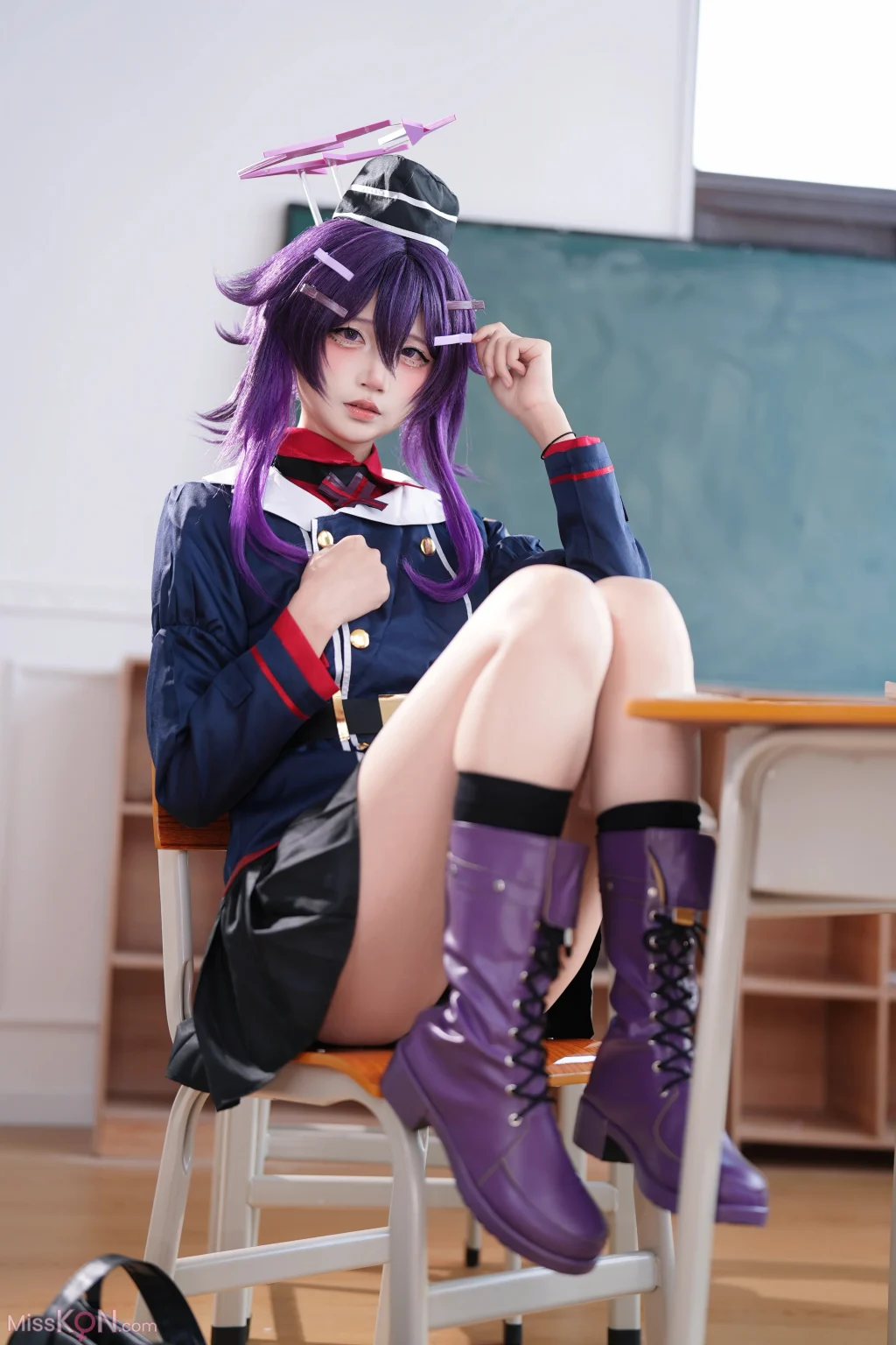 Coser@五更百鬼: 蔚蓝档案 伊草遥香 (14 photos)