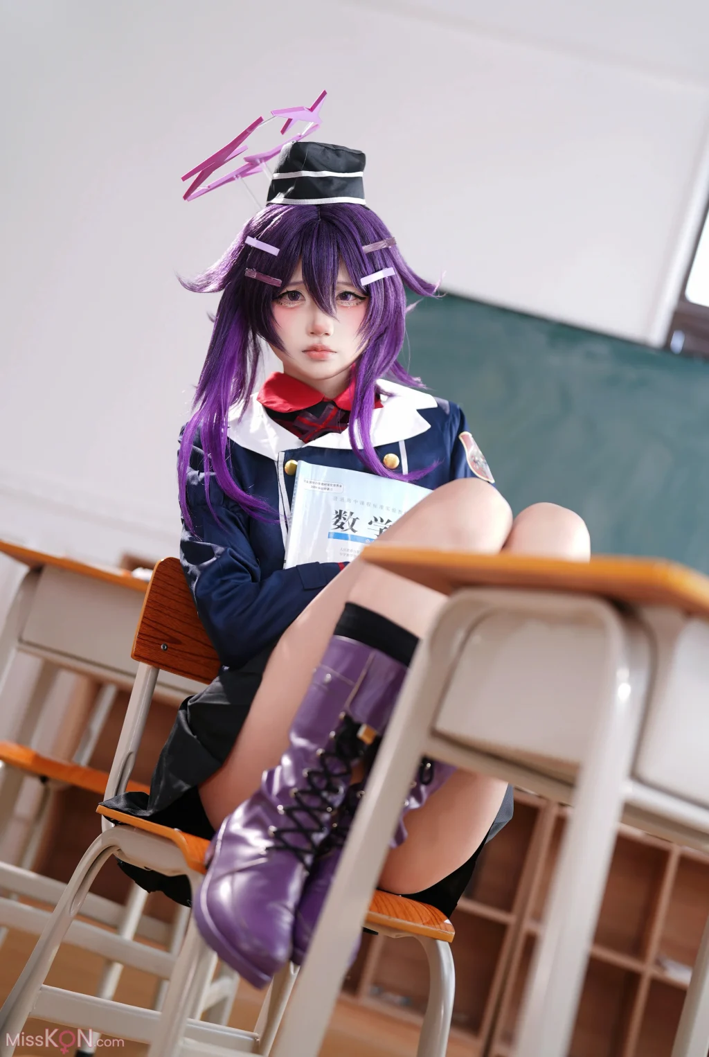 Coser@五更百鬼: 蔚蓝档案 伊草遥香 (14 photos)