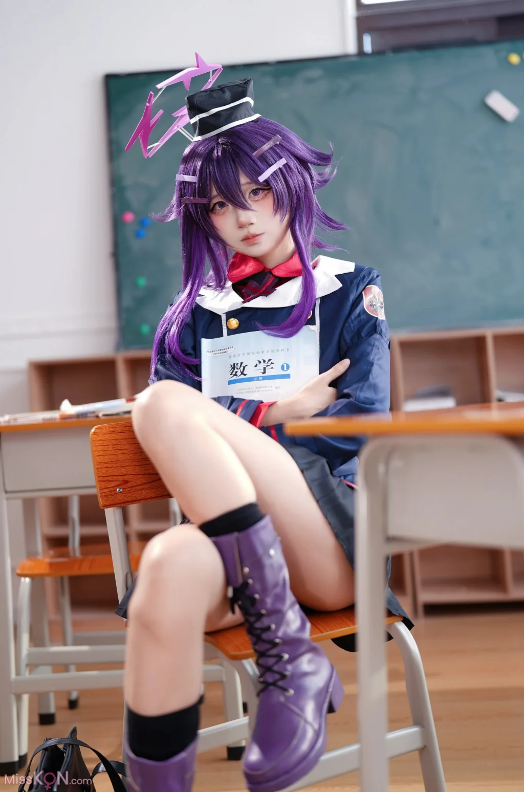 Coser@五更百鬼: 蔚蓝档案 伊草遥香 (14 photos)