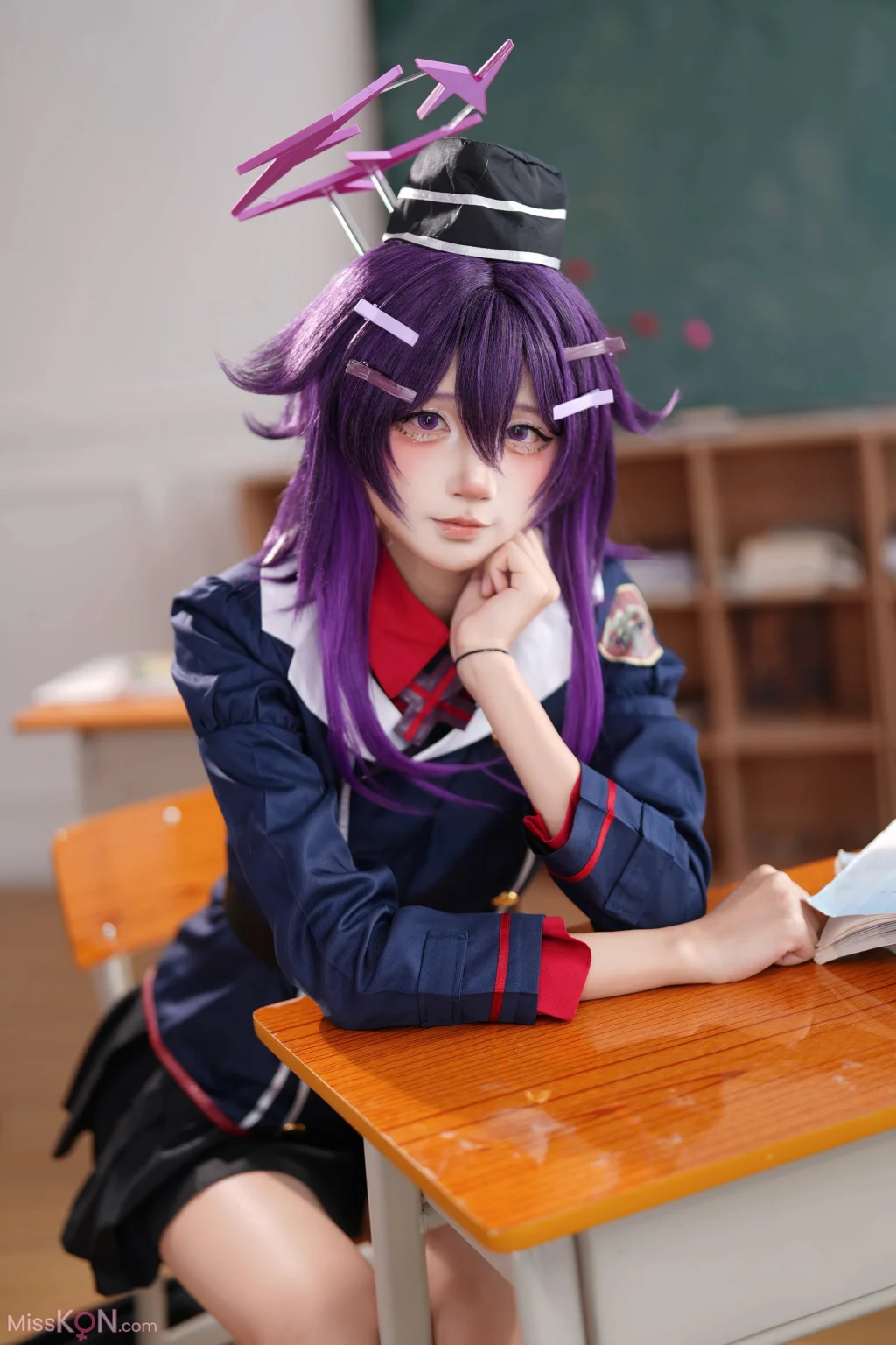 Coser@五更百鬼: 蔚蓝档案 伊草遥香 (14 photos)