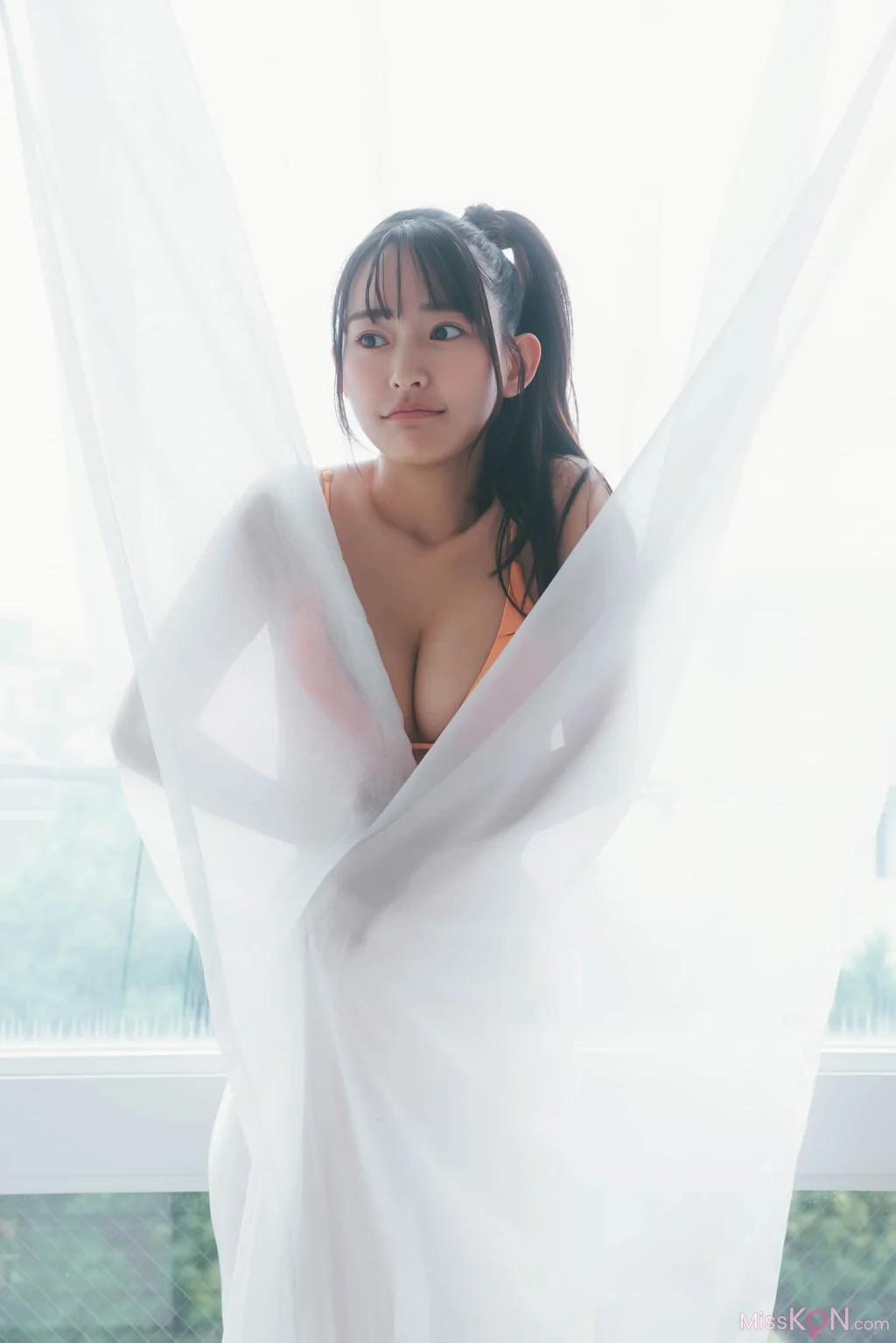 [JP] Kanami Takasaki (高崎かなみ): 「まぶしい予感」【ヤングチャンピオンデジグラ】 (88 photos)