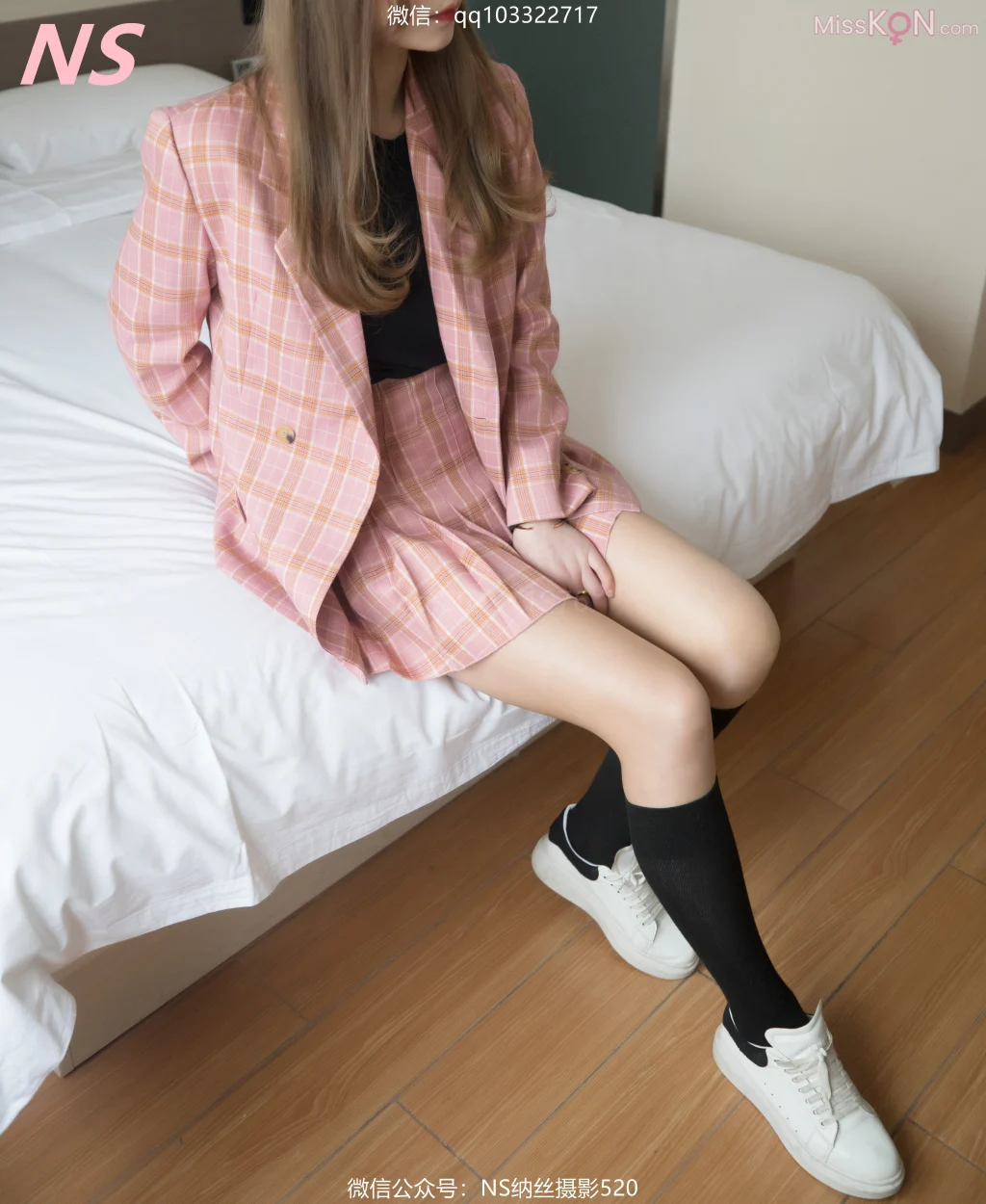 [NS纳丝摄影] No.106: 画画 高光丝袜 (87 photos)