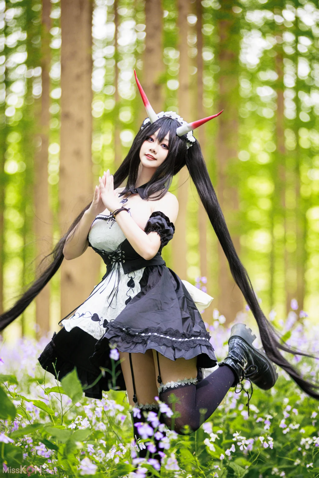 Coser@阿雪雪: 能代女仆 (33 photos + 4 videos)