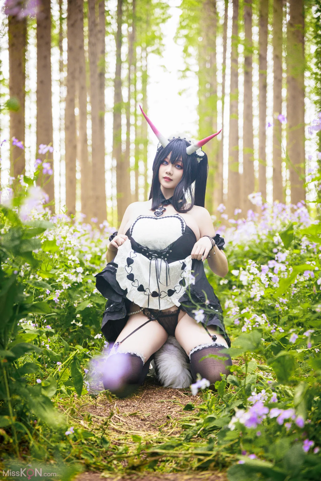 Coser@阿雪雪: 能代女仆 (33 photos + 4 videos)
