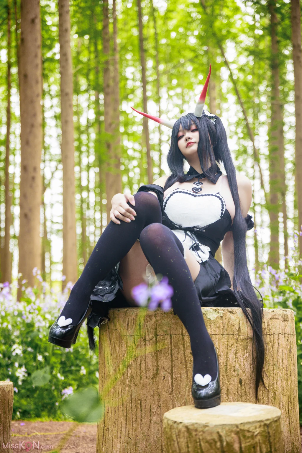 Coser@阿雪雪: 能代女仆 (33 photos + 4 videos)