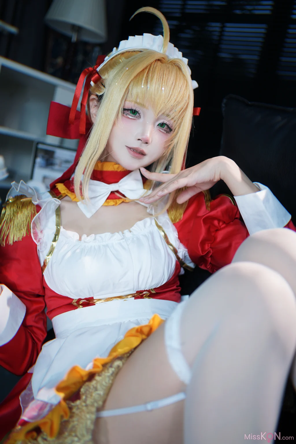 Coser@五更百鬼: FGO 尼禄 女仆 (15 photos)