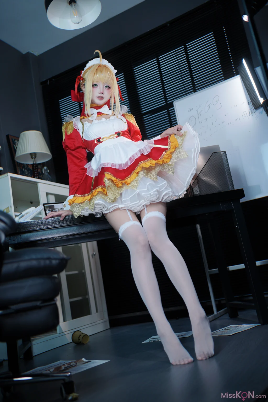 Coser@五更百鬼: FGO 尼禄 女仆 (15 photos) – Page 2