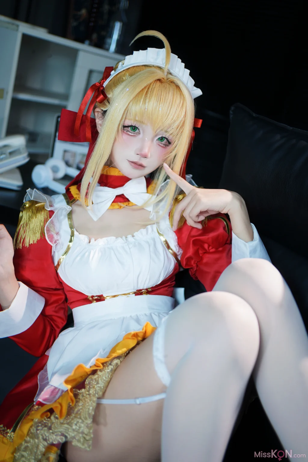 Coser@五更百鬼: FGO 尼禄 女仆 (15 photos) – Page 2