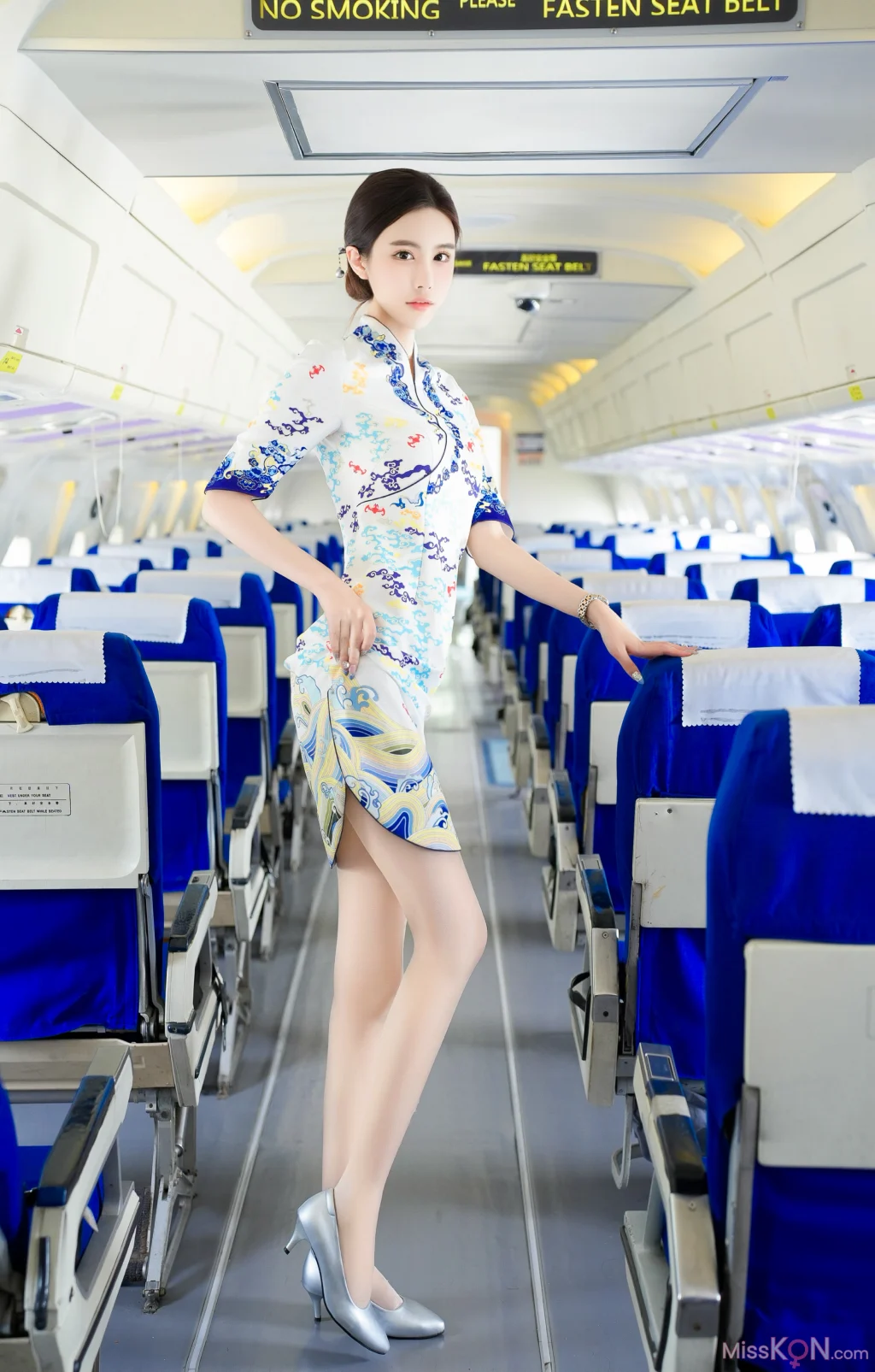[XR Uncensored] 晚苏susu: R18 空姐制服2 (85 photos)