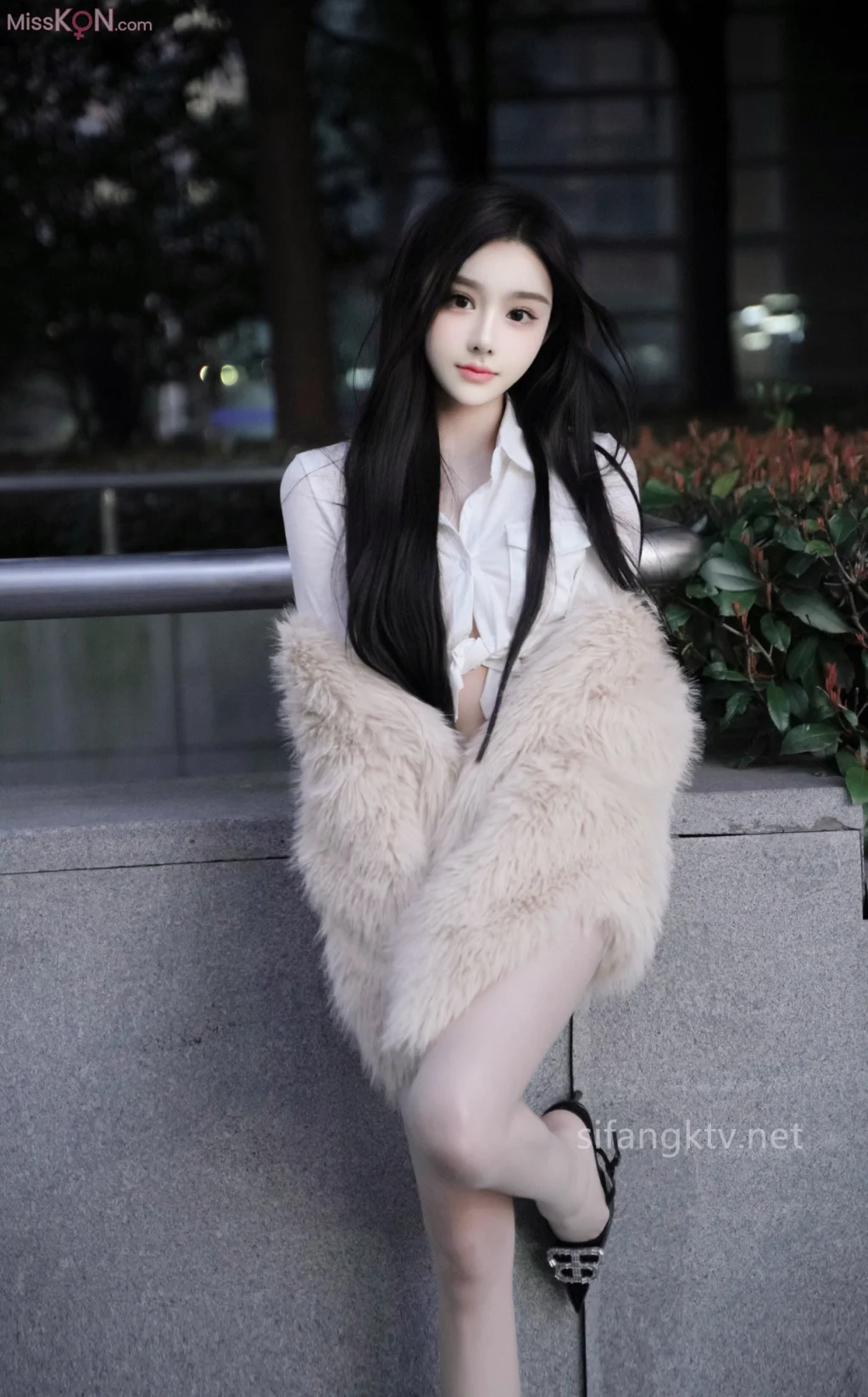 [XR Uncensored] 龙雪儿: R18 牛仔短裤 (85 photos)