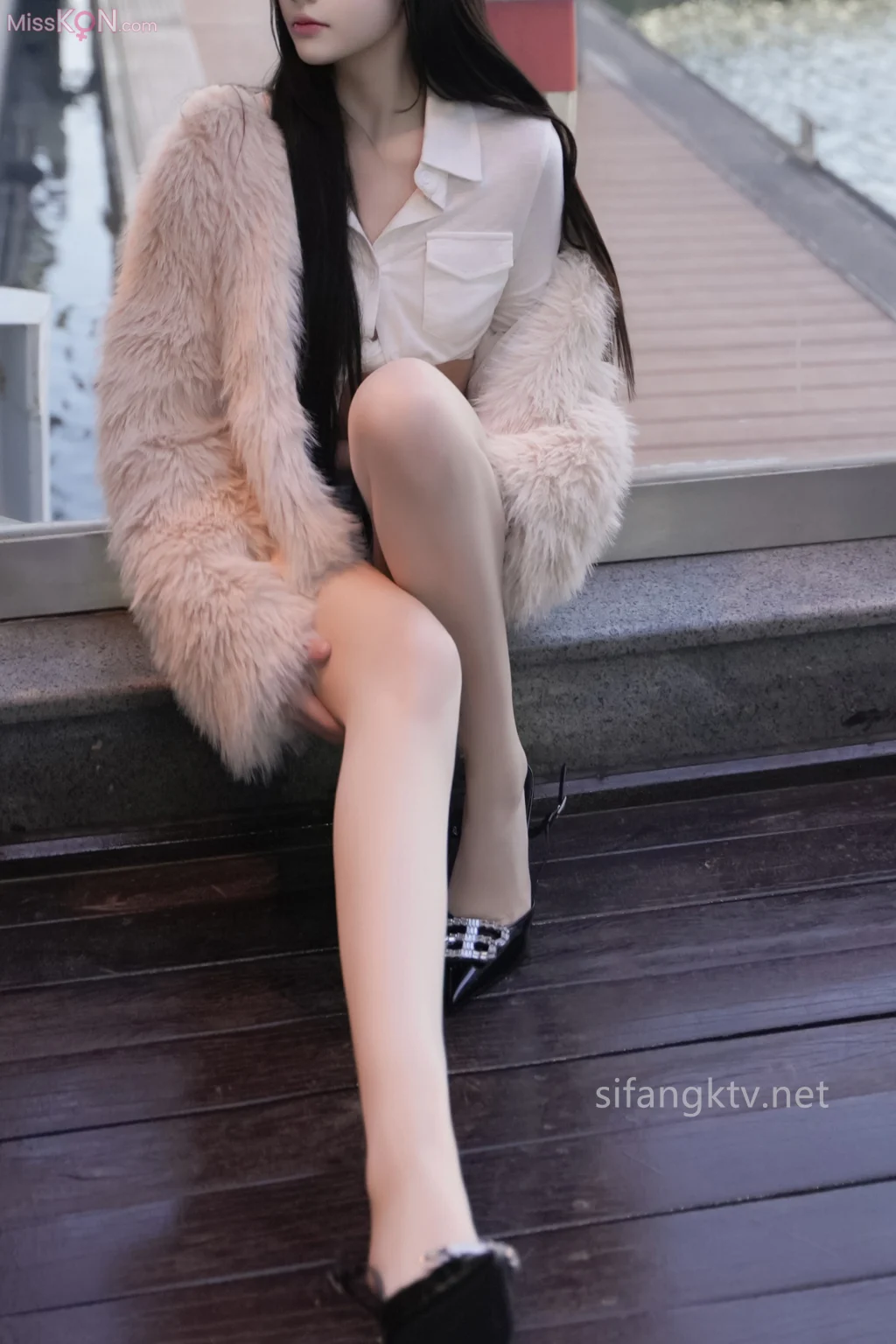 [XR Uncensored] 龙雪儿: R18 牛仔短裤 (85 photos) – Page 3