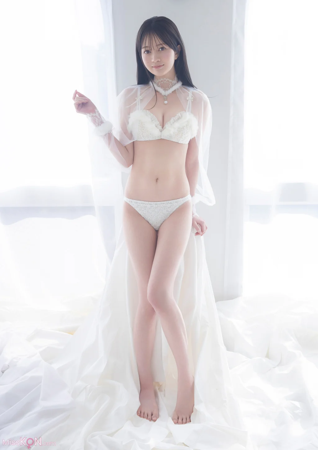 [JP] Yuna Ego (江籠裕奈): BUBKAデジタル写真集 「ALTER EGO」 (73 photos)