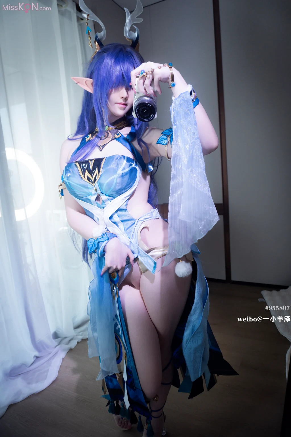 Coser@一小央泽 (yixiaoyangze): 霜铃银鹿 菈乌玛 (115 photos + 1 video)