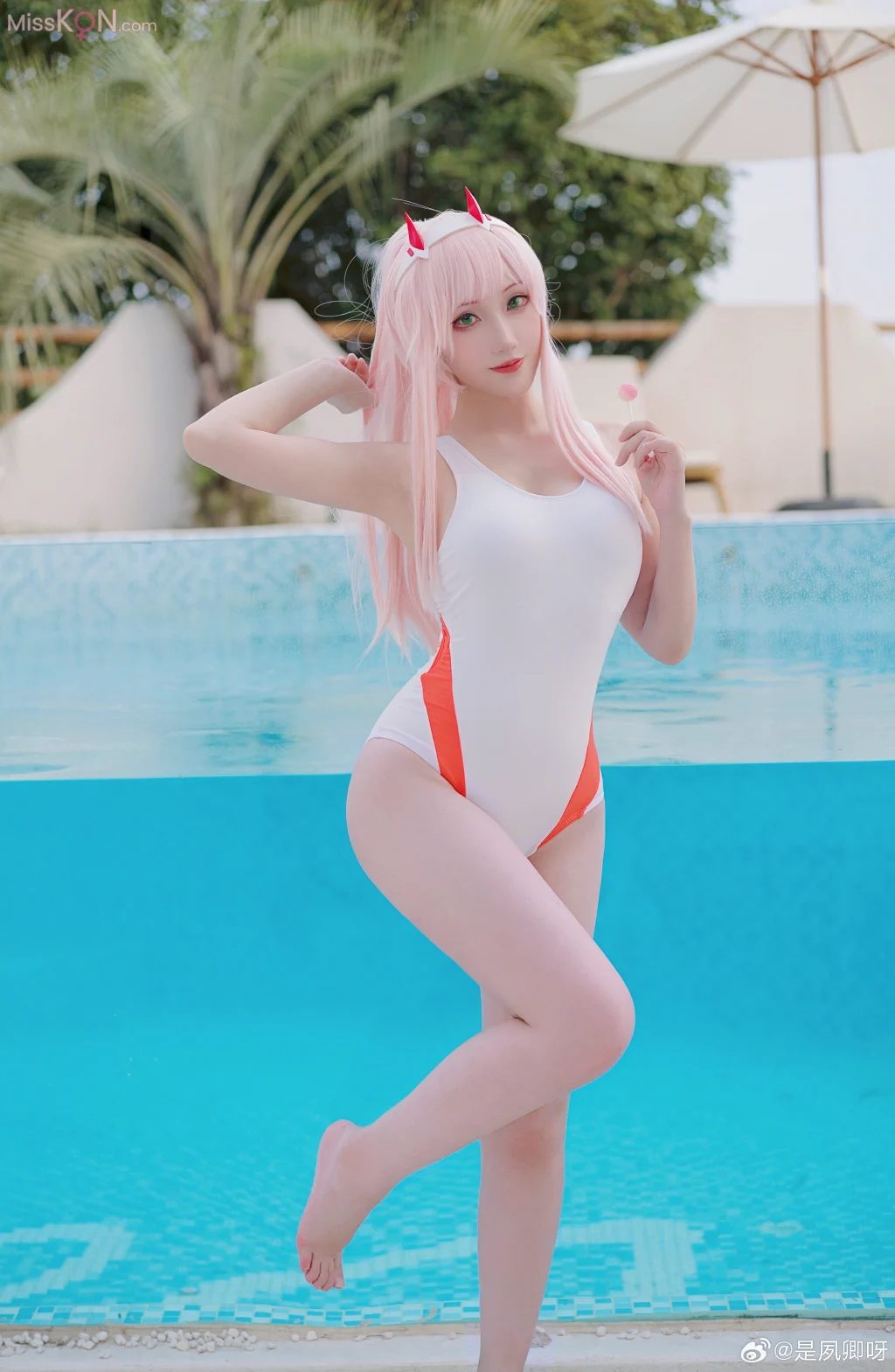 Coser@是夙卿呀: 泳装 (17 photos)