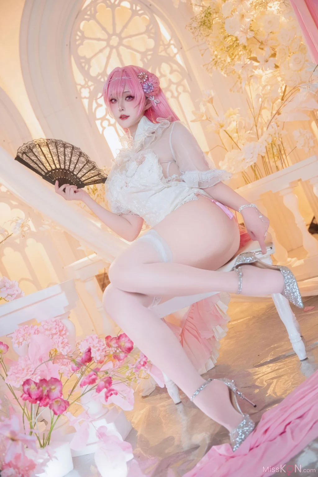 Coser@Natsuko夏夏子: NIKKE 桃乐丝旗袍 (78 photos)