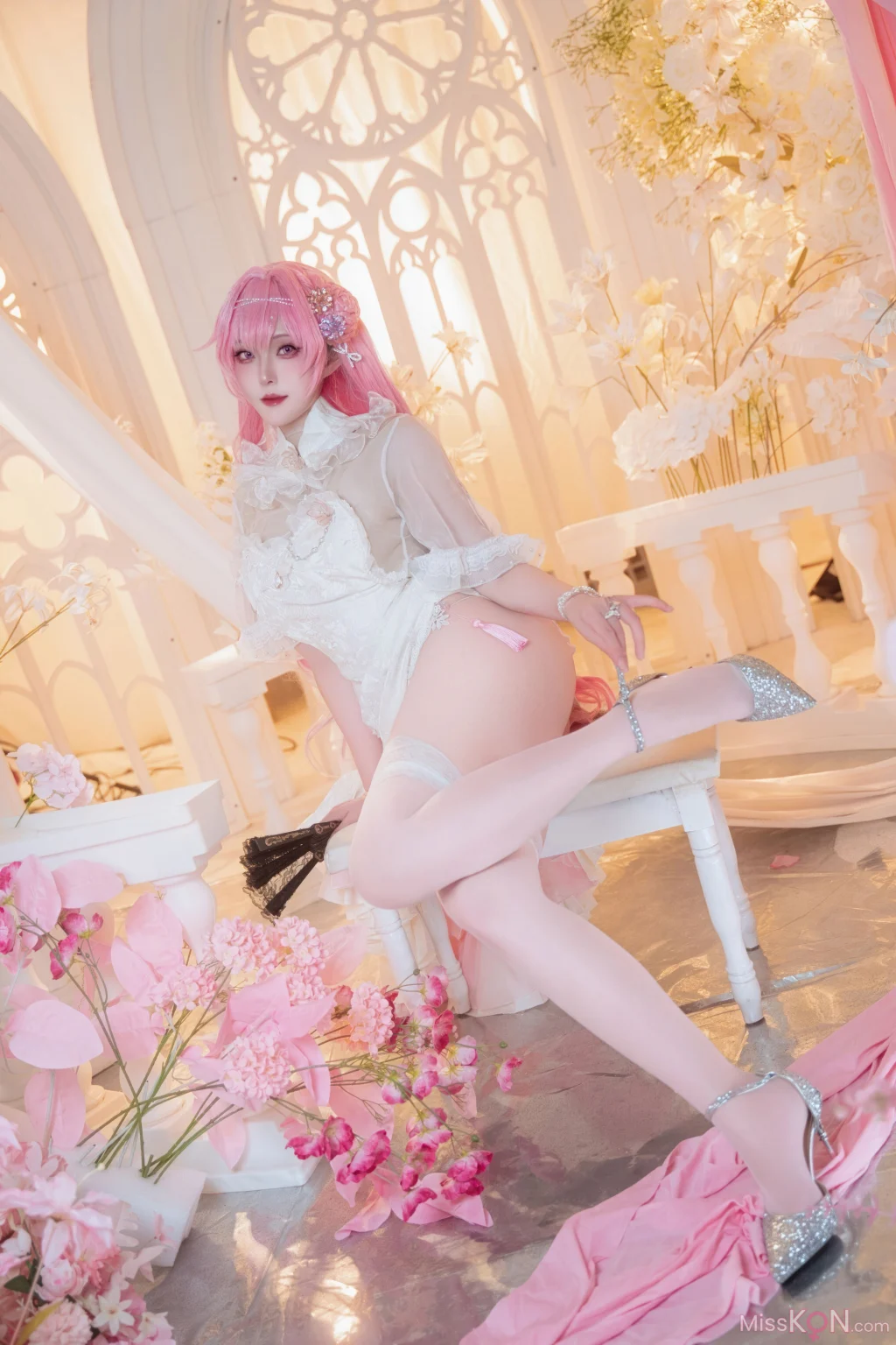 Coser@Natsuko夏夏子: NIKKE 桃乐丝旗袍 (78 photos)