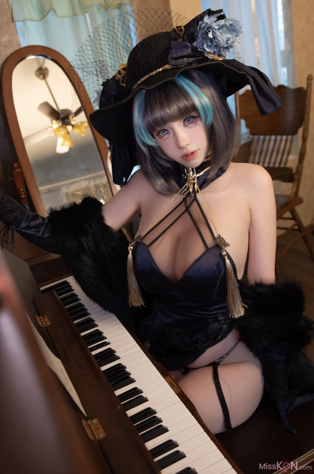 Coser@西园寺南歌: 碧蓝航线 柴郡 (8 photos)