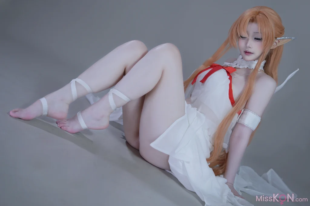 Coser@幼愛Youmeko: 刀剑神域-亚丝娜·精灵囚服 (54 photos + 4 videos)