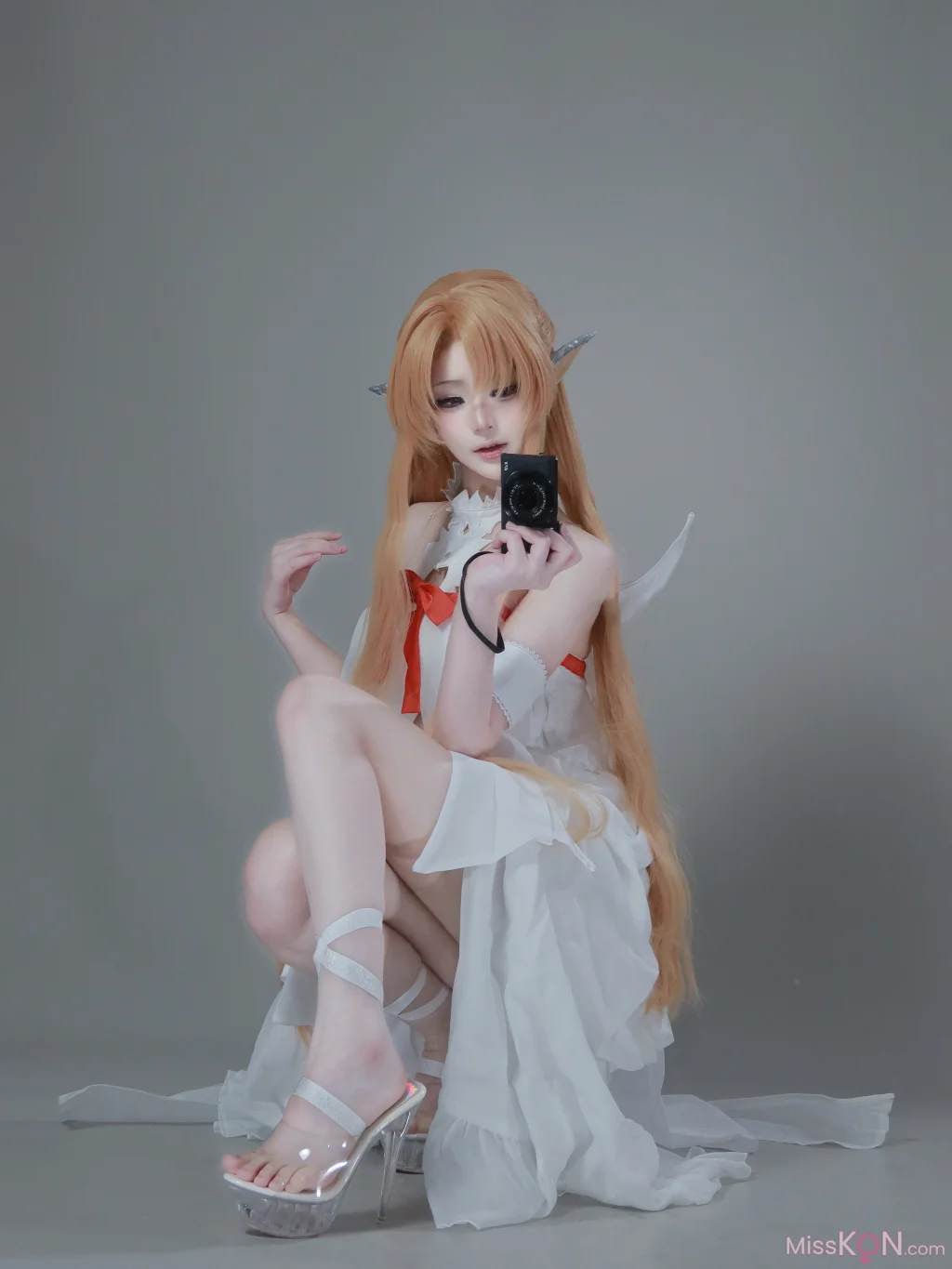 Coser@幼愛Youmeko: 刀剑神域-亚丝娜·精灵囚服 (54 photos + 4 videos)