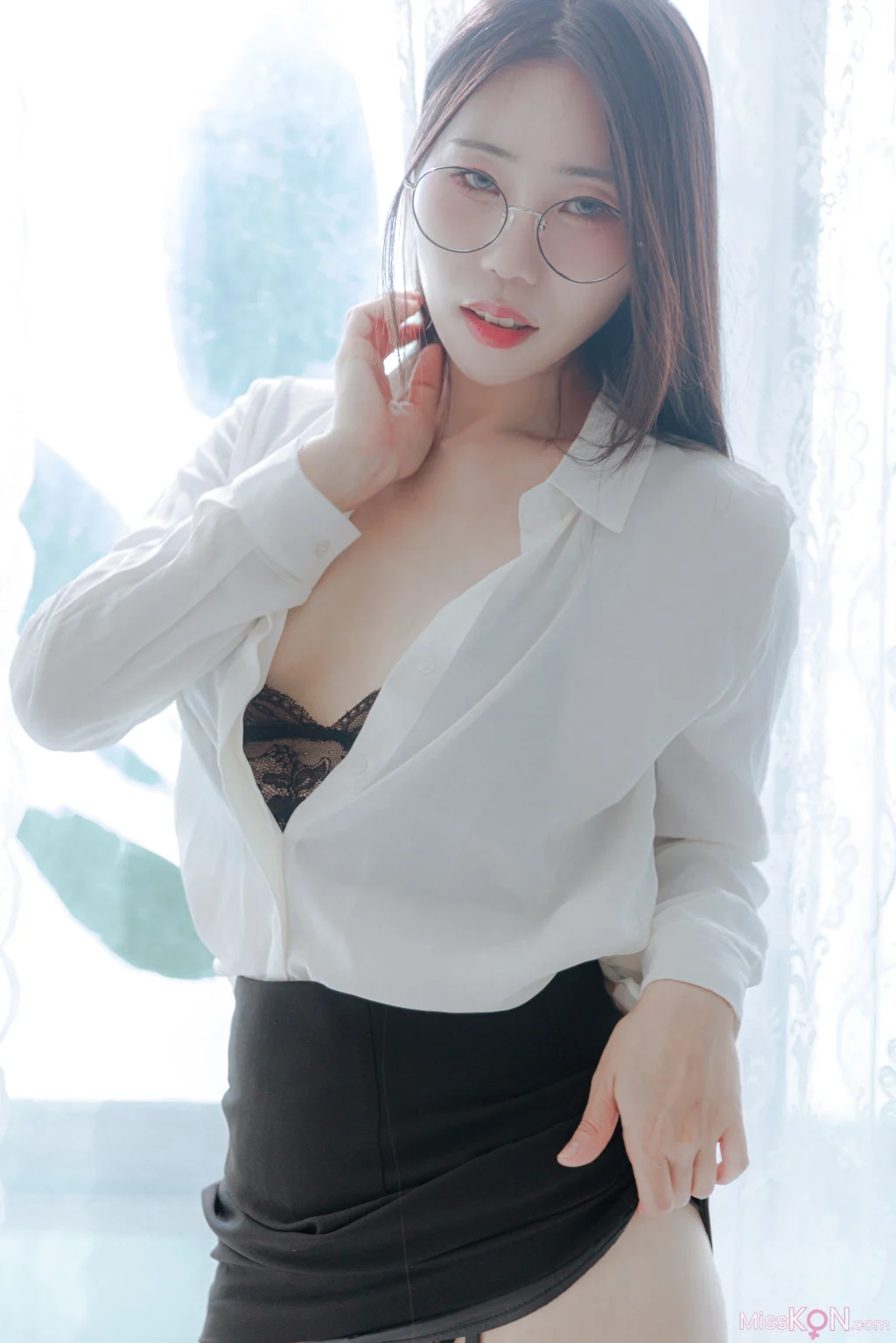 [Porrinn] EUN: Office Girl (75 photos)