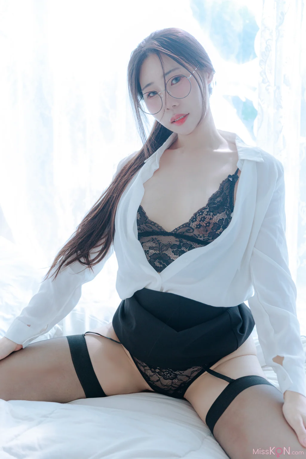 [Porrinn] EUN: Office Girl (75 photos)