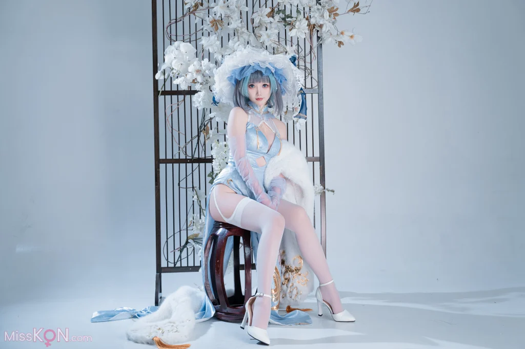 Coser@面饼仙儿: 碧蓝航线-柴郡猫猫蓝旗袍 (40 photos)