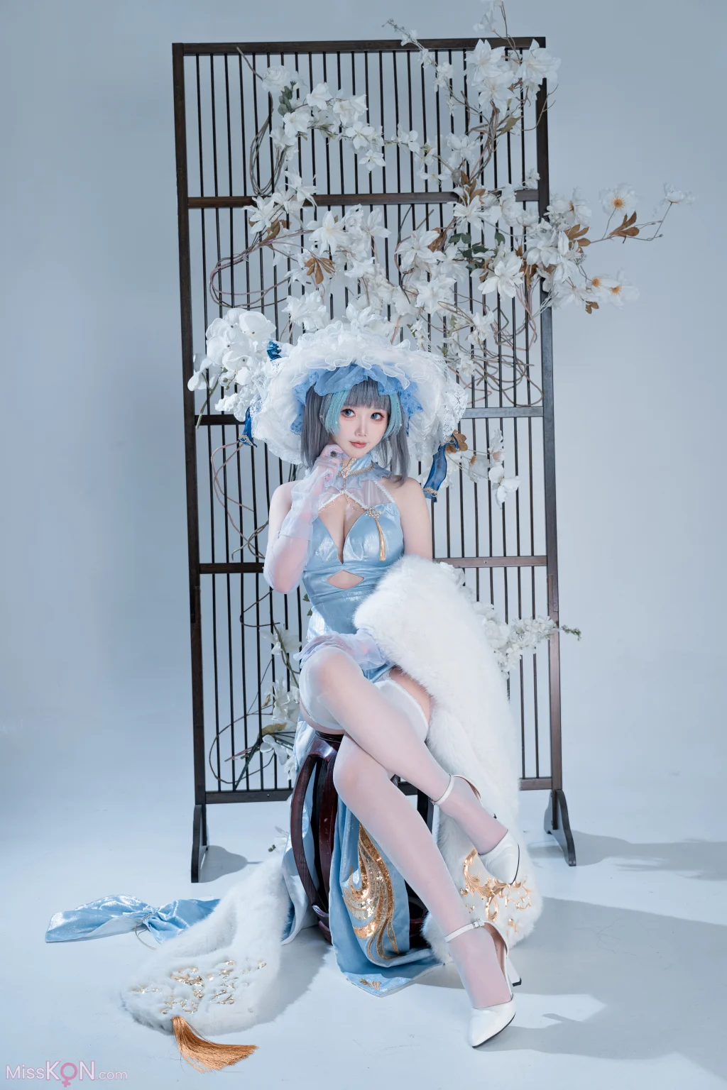 Coser@面饼仙儿: 碧蓝航线-柴郡猫猫蓝旗袍 (40 photos)