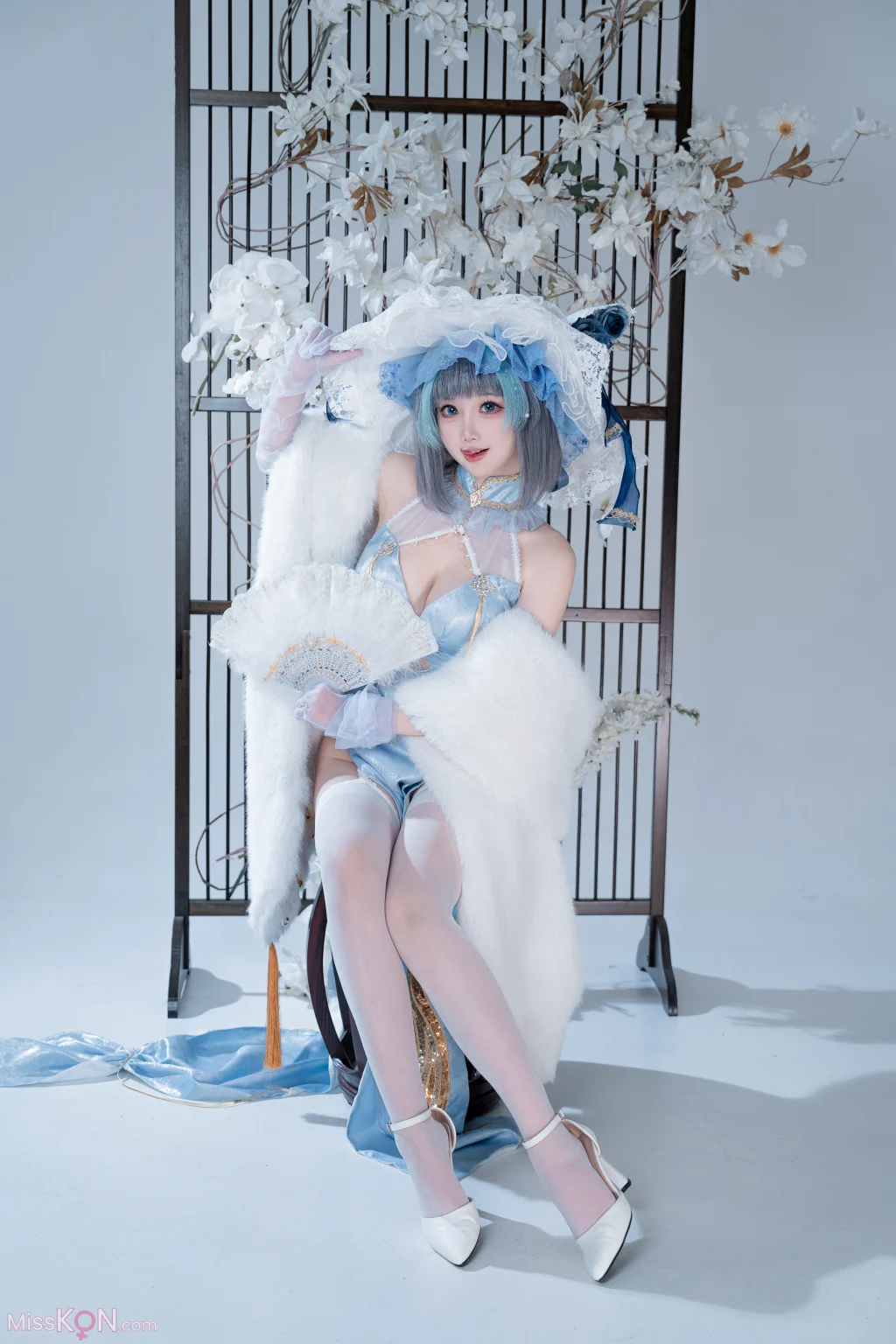 Coser@面饼仙儿: 碧蓝航线-柴郡猫猫蓝旗袍 (40 photos)