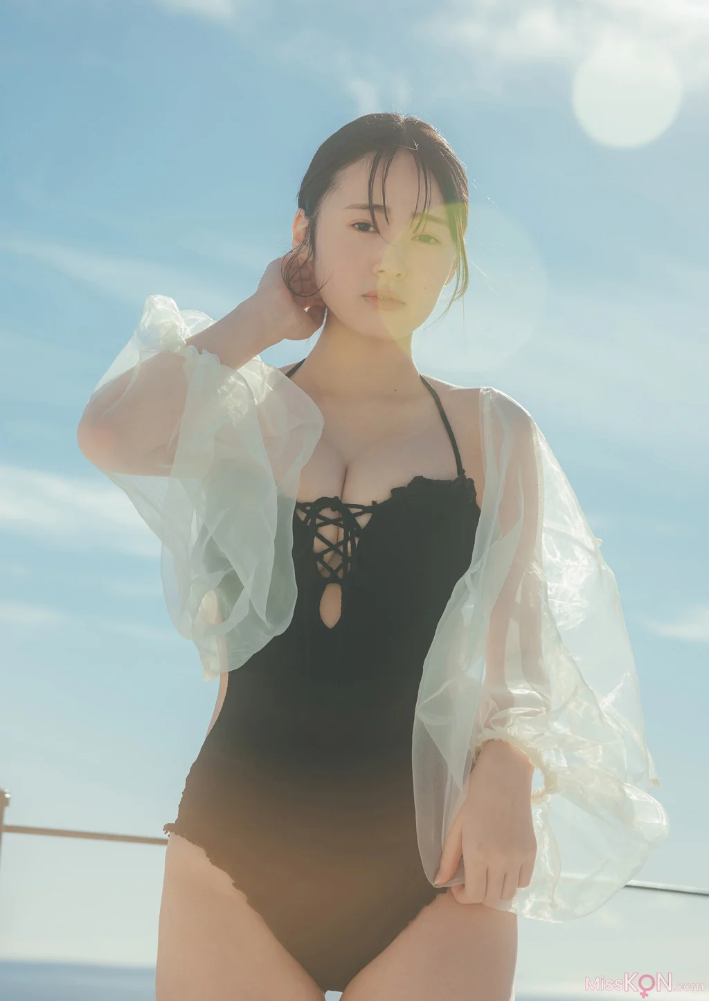 [JP] Miu Shirahama (白濱美兎): White Muse スピサン グラビアフォトブック (42 photos) – Page 2