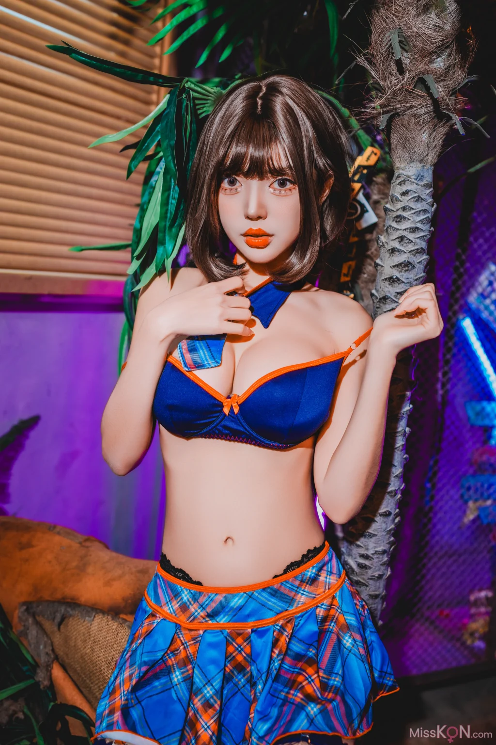 Coser@Crystal: Electric Innocence (59 photos + 4 videos)