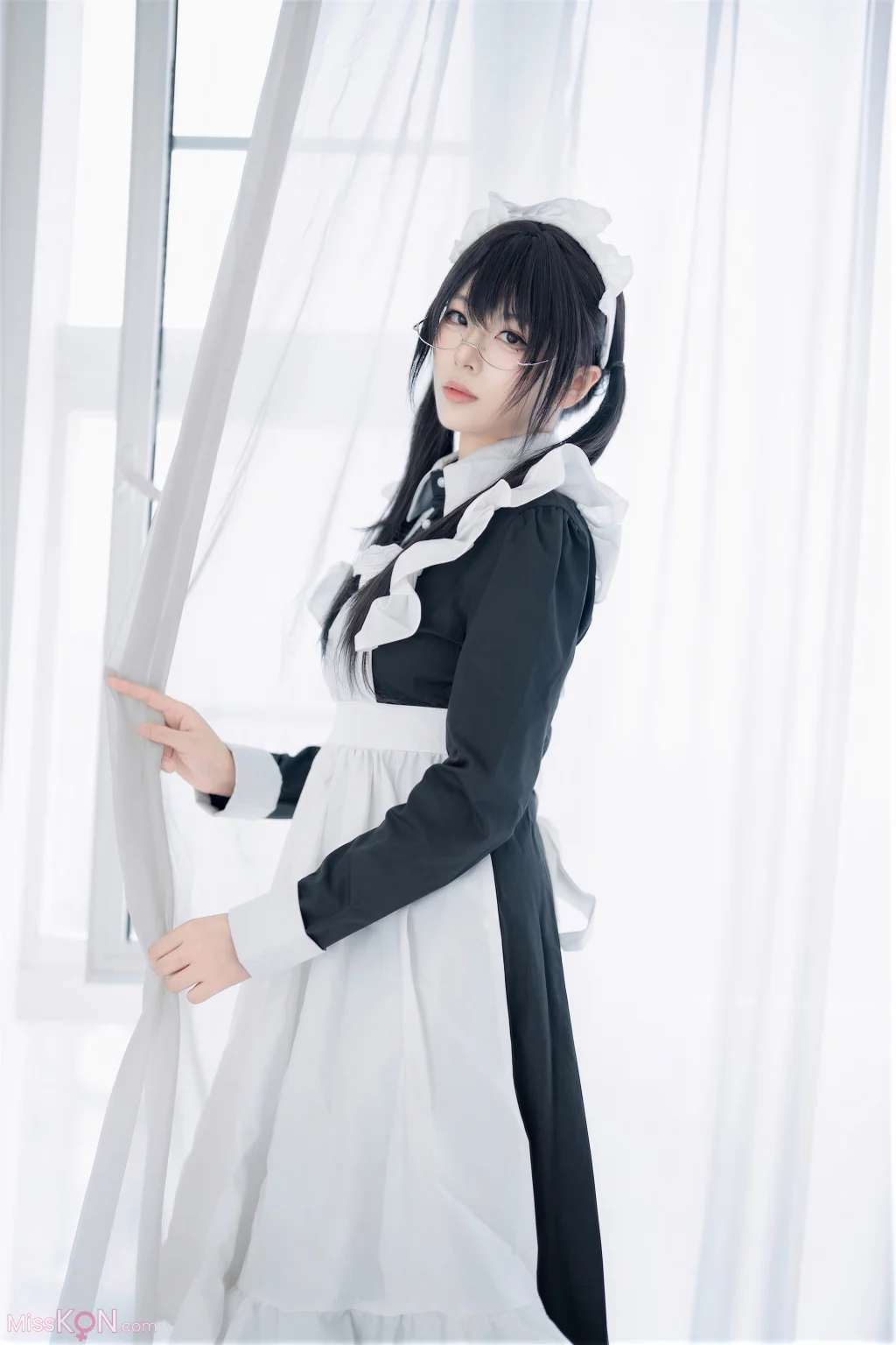 Coser@轩萧学姐 & 十万珍吱伏特: 双人女仆 (110 photos + 1 video) – Page 3