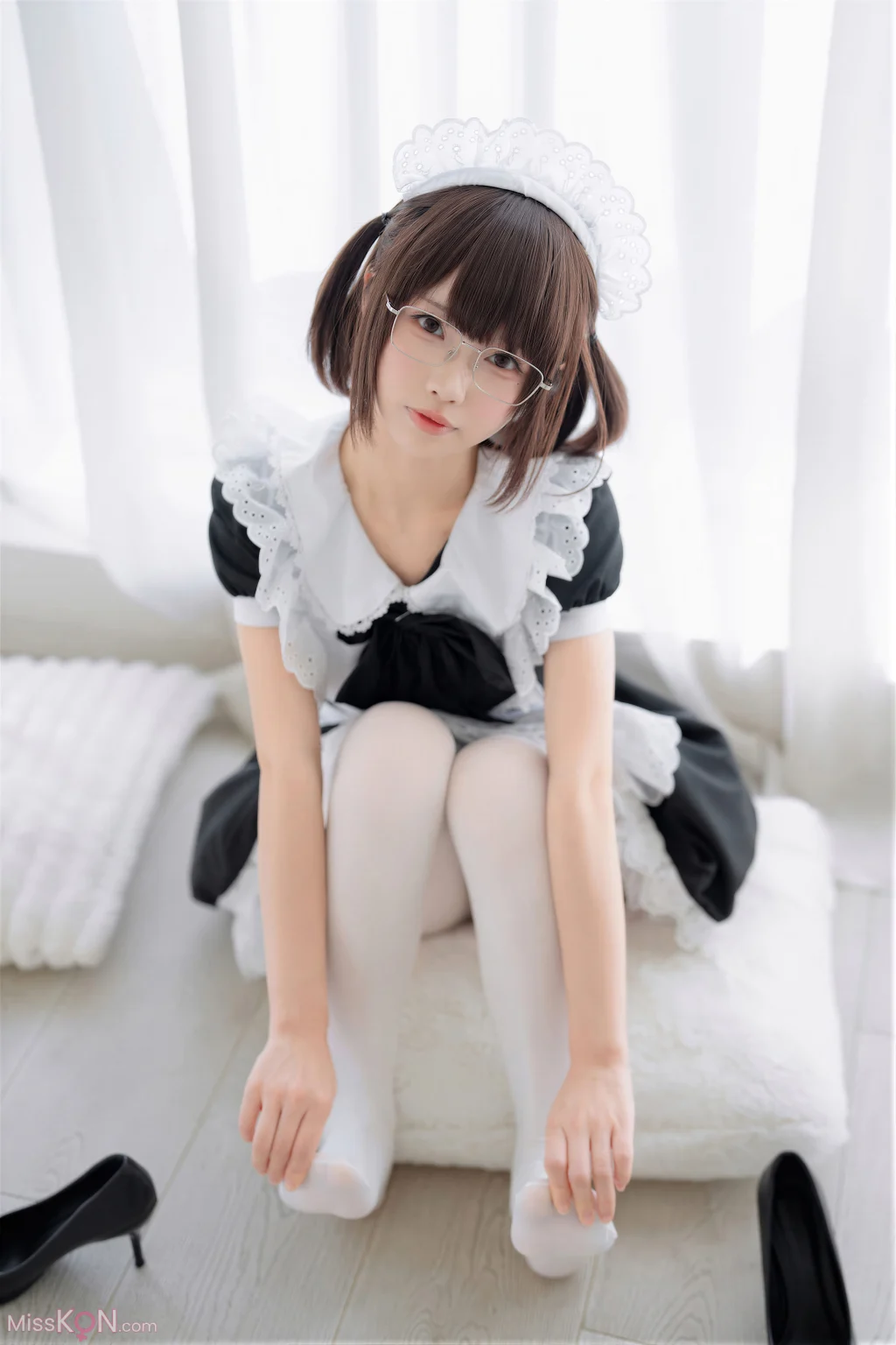 Coser@轩萧学姐 & 十万珍吱伏特: 双人女仆 (110 photos + 1 video) – Page 3