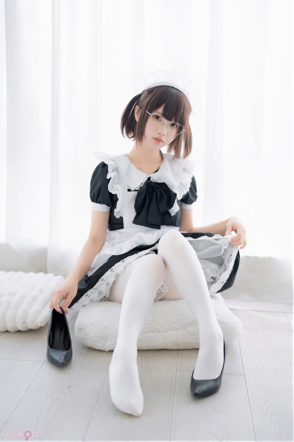 Coser@轩萧学姐 & 十万珍吱伏特: 双人女仆 (110 photos + 1 video) – Page 3