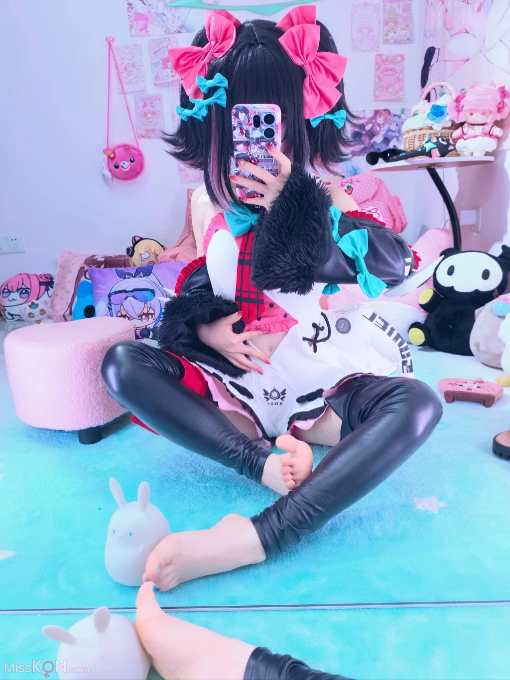 Coser@染三ran3: 绝区零 南宫羽 (88 photos + 4 videos)