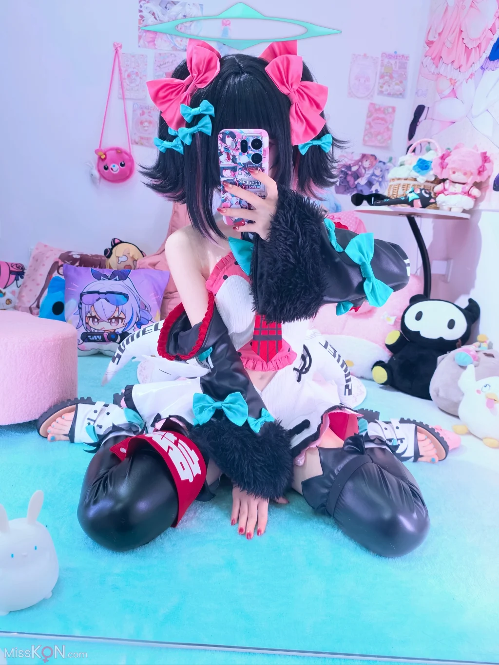 Coser@染三ran3: 绝区零 南宫羽 (88 photos + 4 videos)