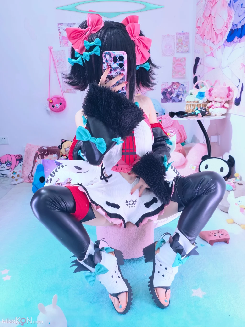 Coser@染三ran3: 绝区零 南宫羽 (88 photos + 4 videos)