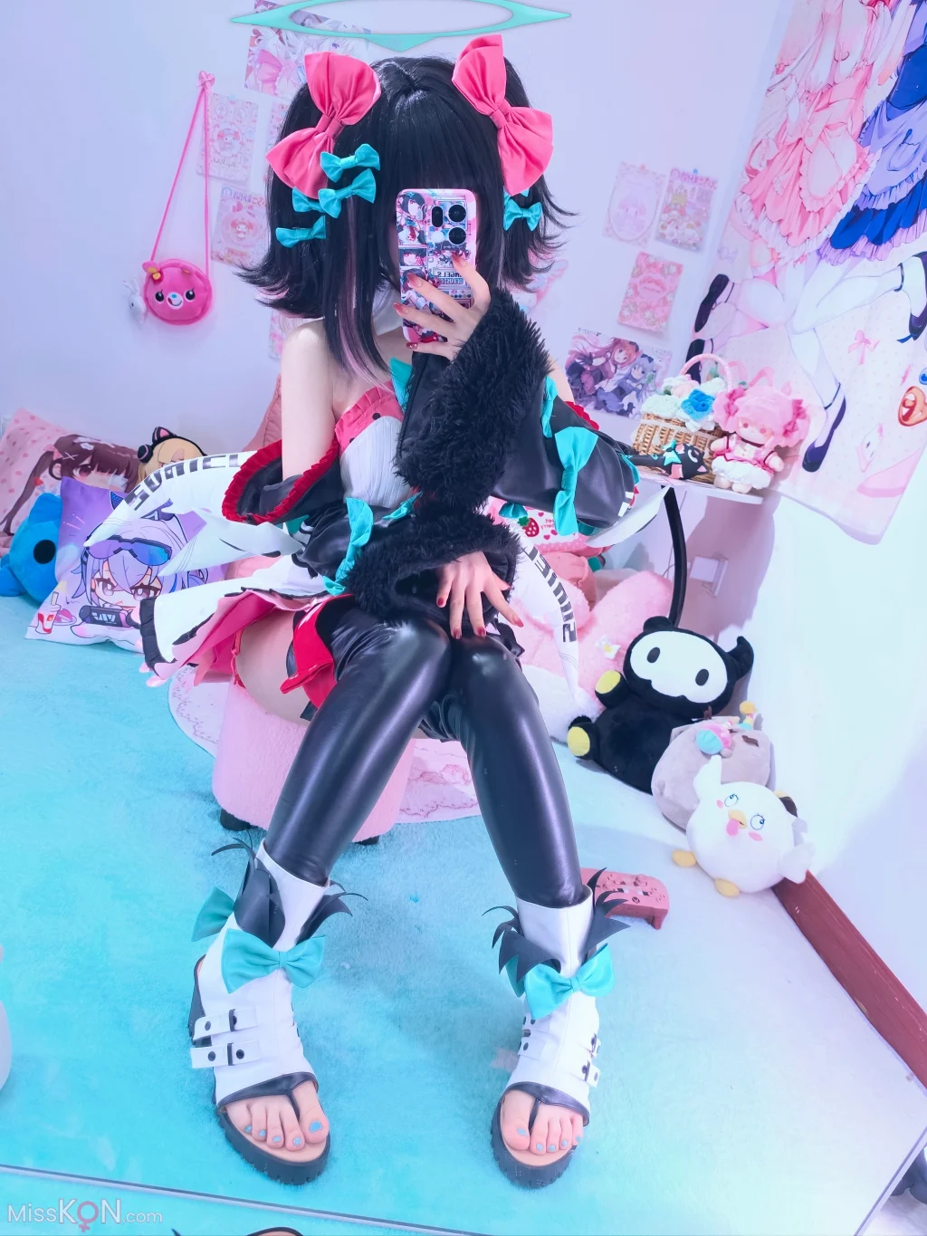 Coser@染三ran3: 绝区零 南宫羽 (88 photos + 4 videos) – Page 2