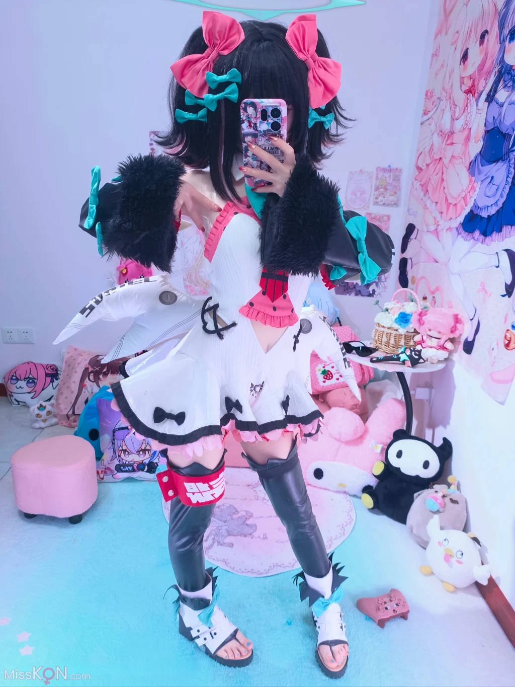Coser@染三ran3: 绝区零 南宫羽 (88 photos + 4 videos) – Page 3