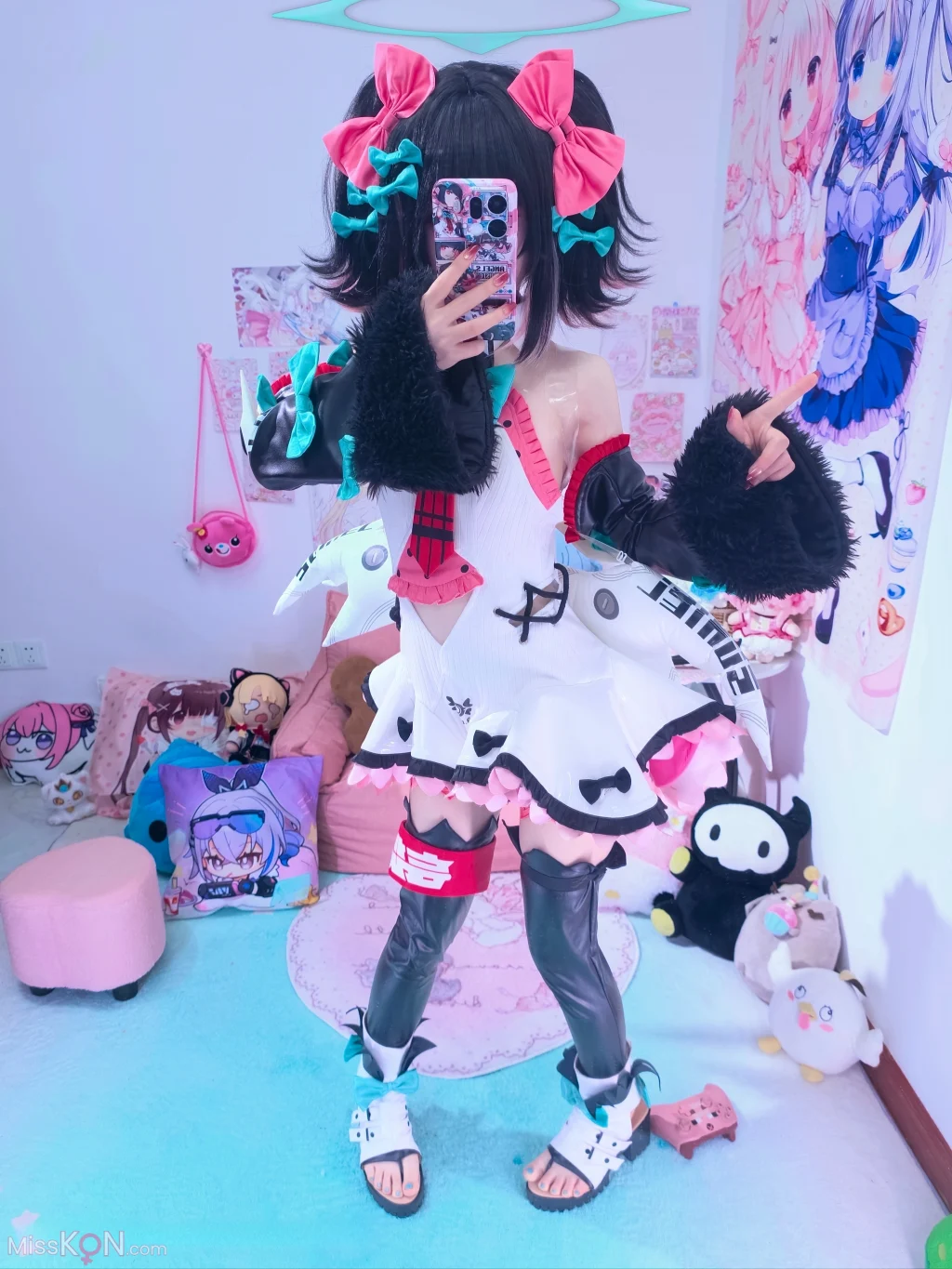 Coser@染三ran3: 绝区零 南宫羽 (88 photos + 4 videos) – Page 3