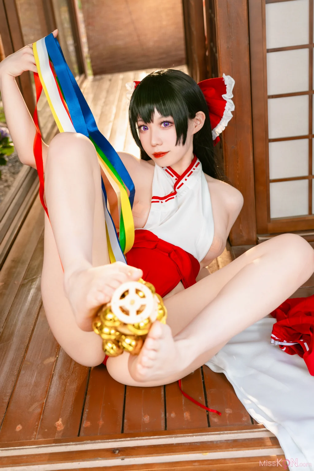 Coser@芦苇苇苇: 巫女 (40 photos)