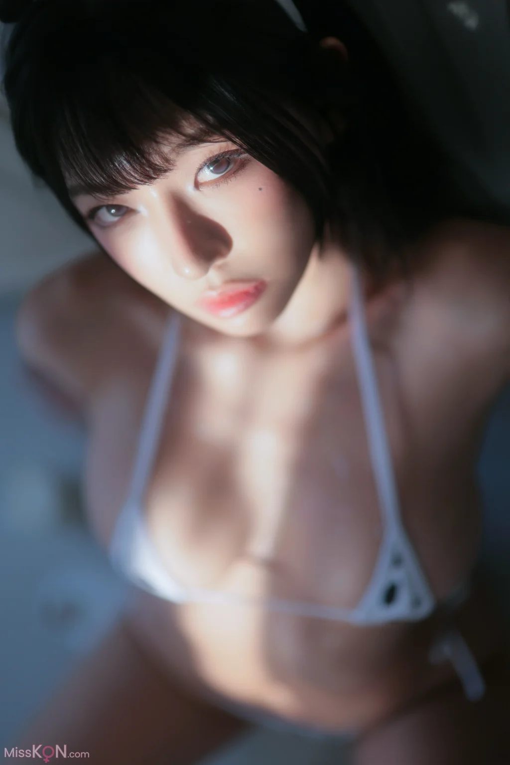 Dongeuran (동그란): Milk Cow #01 (128 photos)