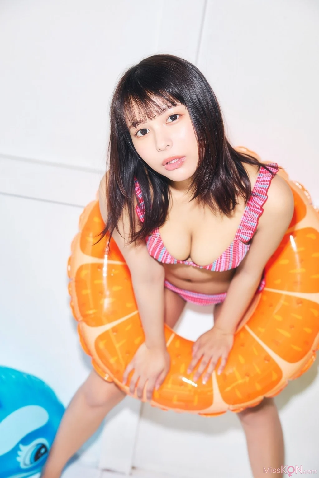 [JP] Amisa Miyazaki (宮崎あみさ): FLASHデジタル写真集 Sweet Summer (81 photos)