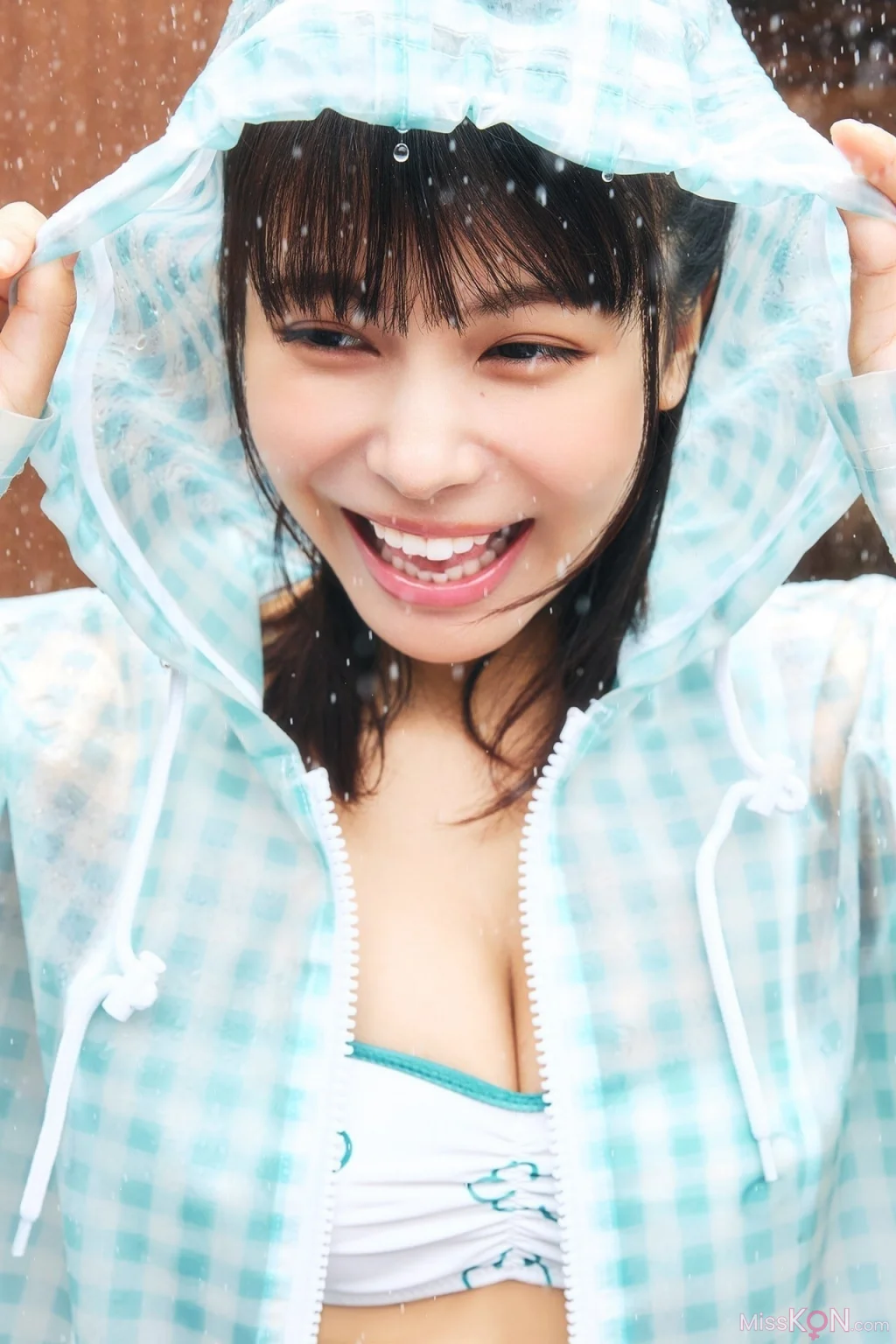 [JP] Amisa Miyazaki (宮崎あみさ): FLASHデジタル写真集 Sweet Summer (81 photos) – Page 2