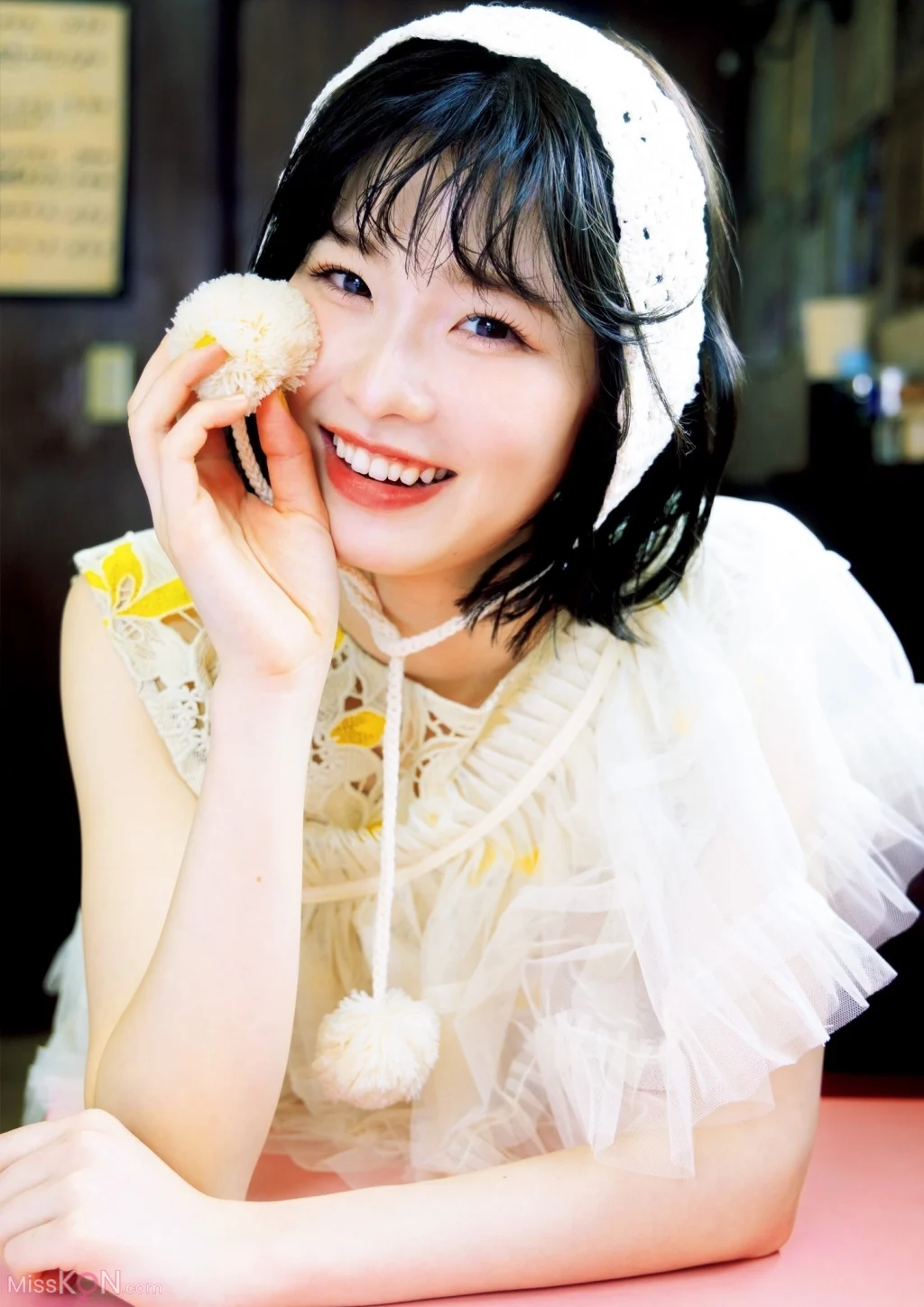 [JP] Nanami Asai (浅井七海): 1st写真集　ナナミイロ【電子特典付き】 (154 photos) – Page 2