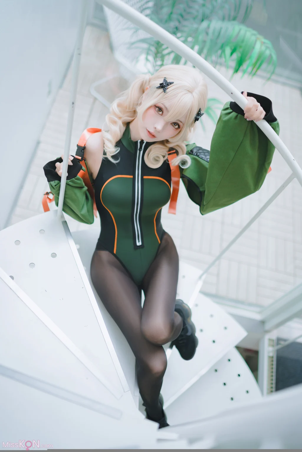 Coser@Ely_eee (ElyEE子): Crocodile Alert 鱷魚警報 (46 photos)