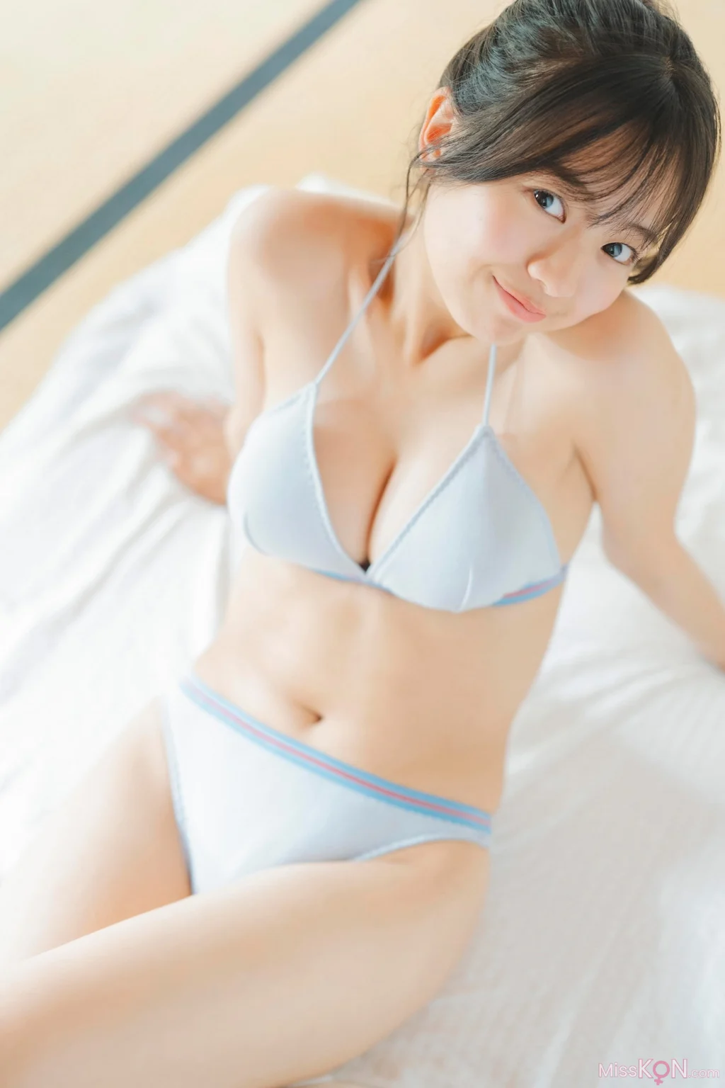 [JP] Ayano Kato (加藤綾乃): 【増量版 全50P】ミスマガのアソビバ！ なつやすみ！ヤンマガデジタル写真集 (57 photos) – Page 2